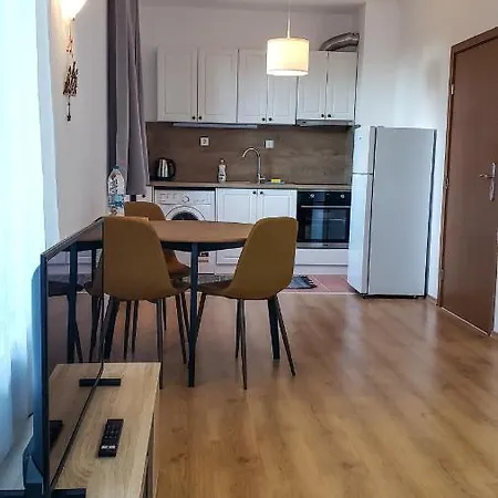 Semiramida Garden 12 Apartment