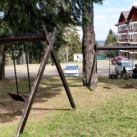 Semiramida Garden 12 *